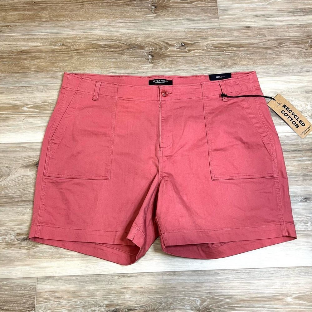 LIVERPOOL Dusty Cedar Shorts Size 22W
